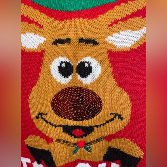 Holiday Sweater - Picture 2 of 7